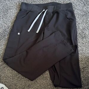 Figs Kade Cargo Scrub Pants